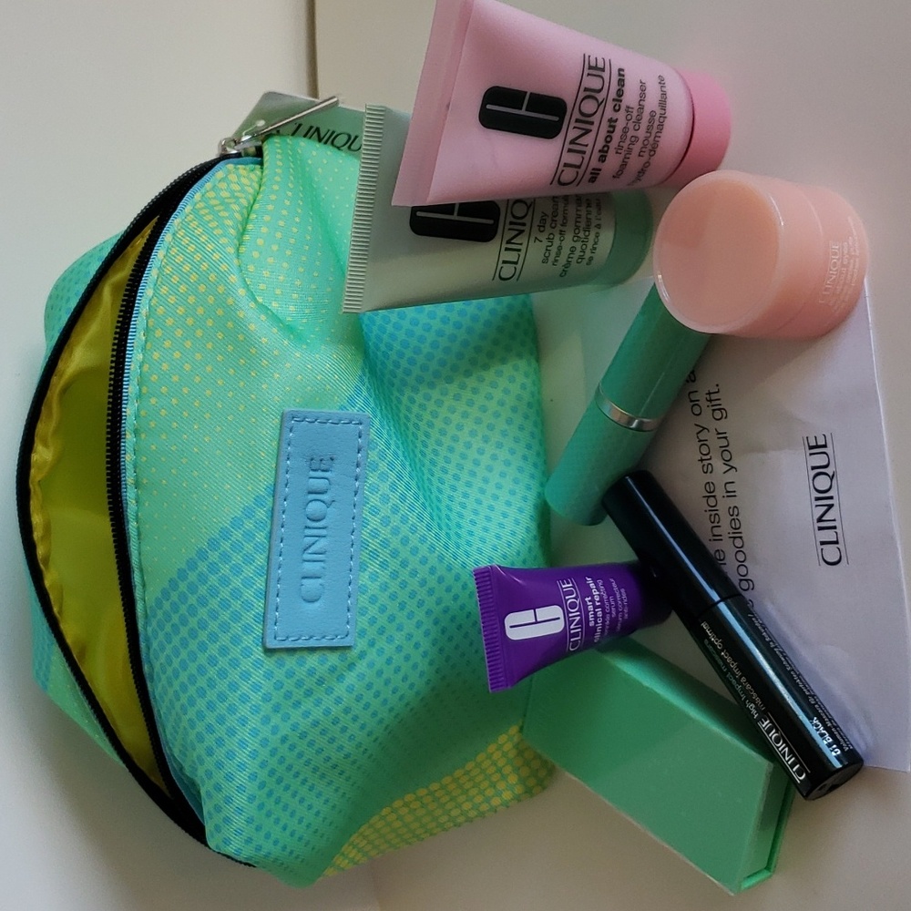 NWT Clinique makeup bag and goodies. Green and yellow bag w/matching lips & eyes